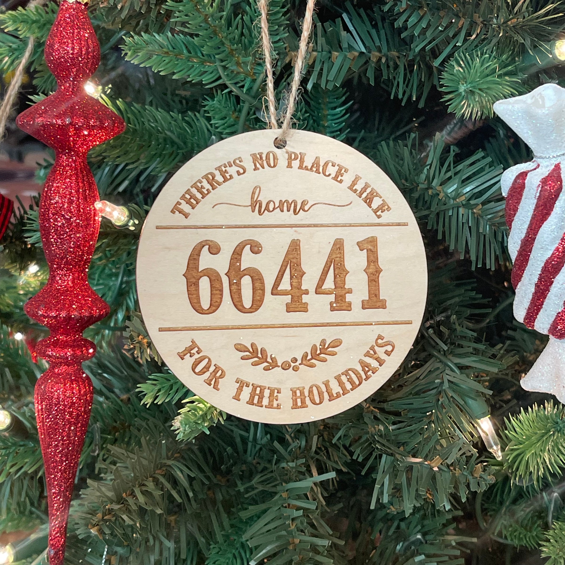 66441 Ornament